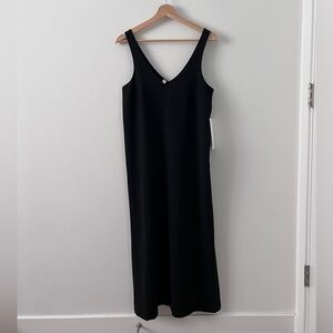 Lululemon - V Neck Midi Dress - Size 4
